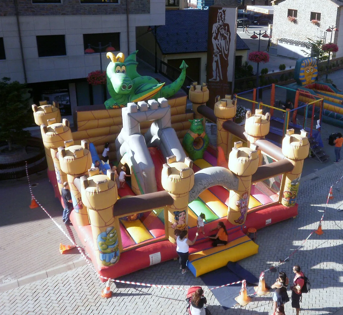 Inflable Drac Màgic