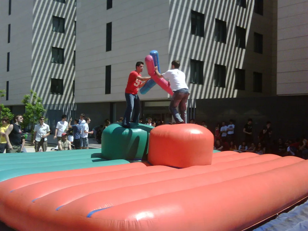 Inflable Gladiadors
